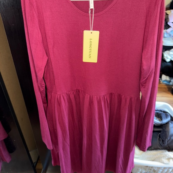 Long Sleeve burgundy Dress - Picture 1 of 4